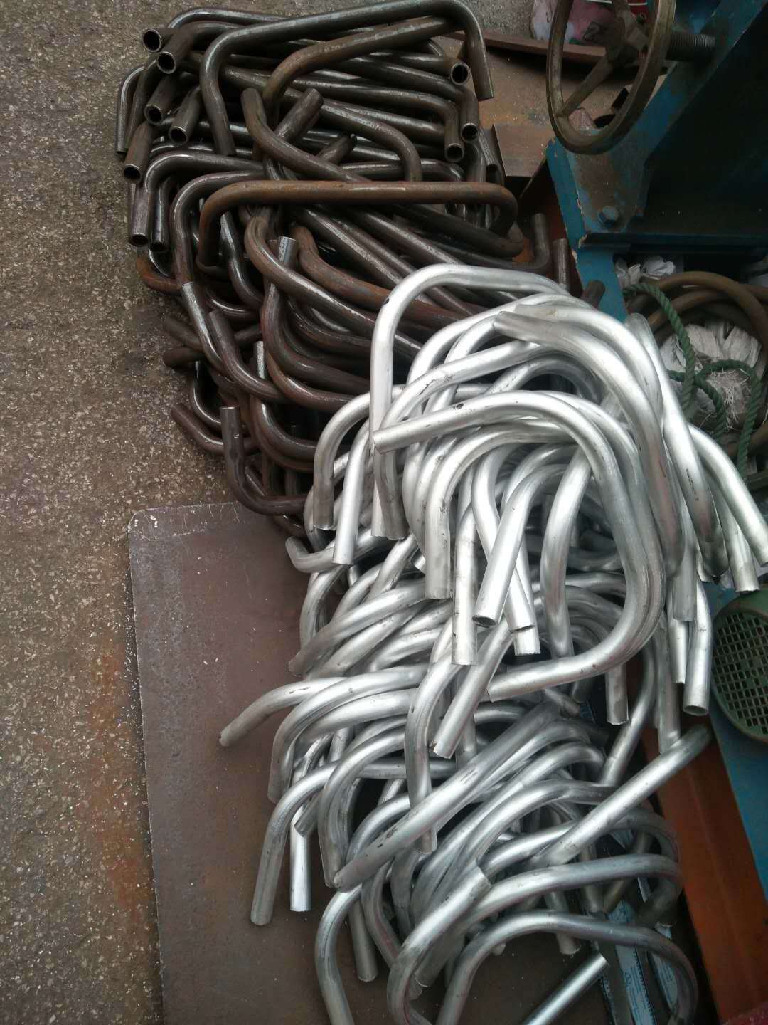 彎管類