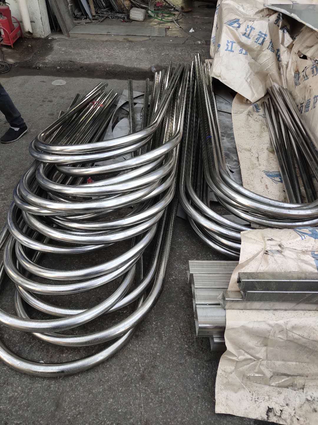彎管類